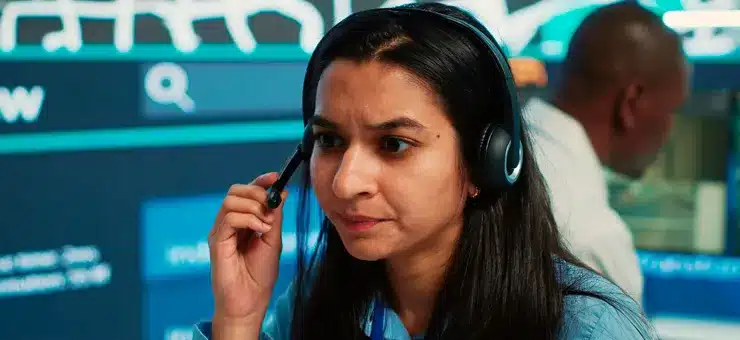 customer service representative delivering fast and reliable assistance across multiple channels